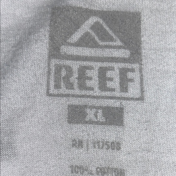 Reef Classic White Short Sleeve Tee - Picture 4 of 8